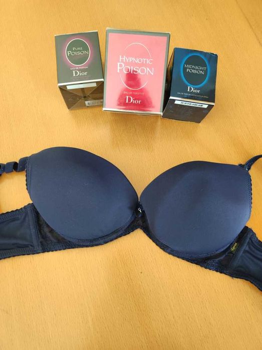 Konrad stanik biustonosz usztywniany push-up koronkowy bielizna sexy