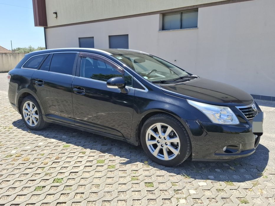 Toyota Avensis SW — fotografia 4