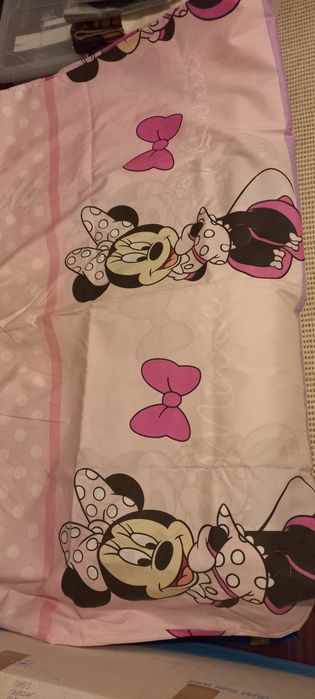 2 Capas de edredom princesas /Minnie