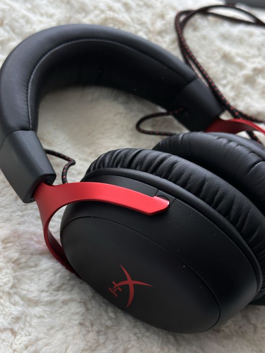 Навушники HyperX Cloud III