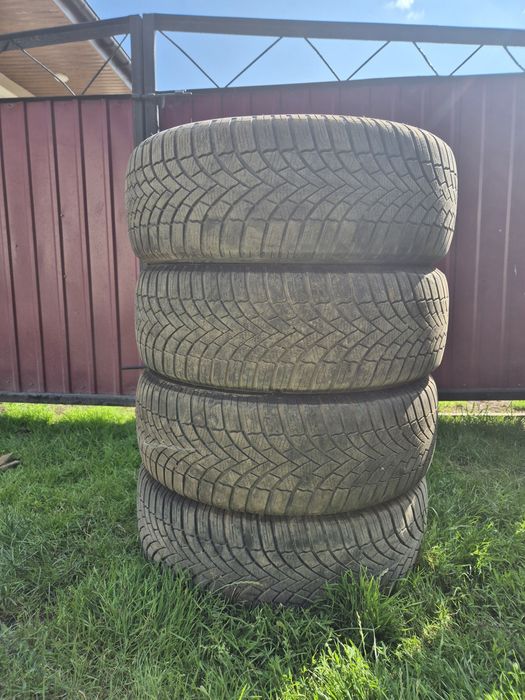 Bridgestone Blizak LM005 205/55/R16
