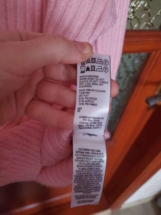 Подарую одяг на XS-S