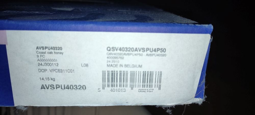 Panele podłogowe winylowe Quick Step dąb Coast miodowy AVSPU40320