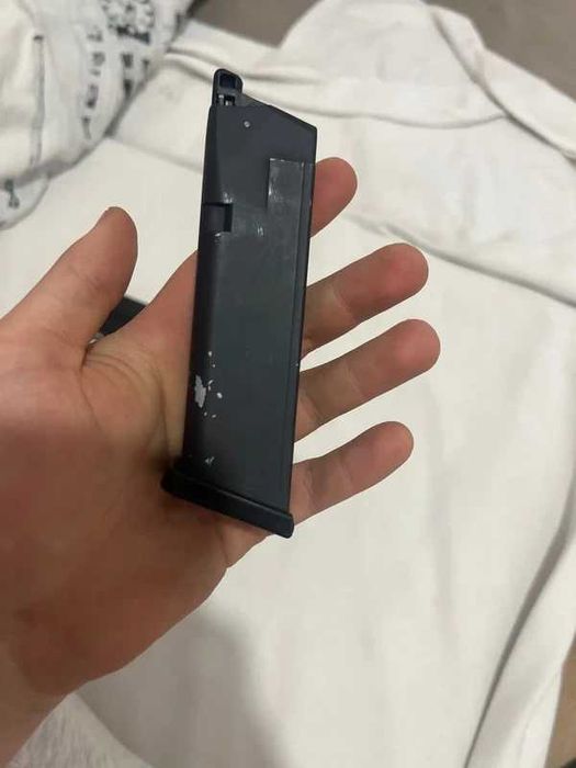 Sprzedam klock17 gen 4 co 2 blow back bb