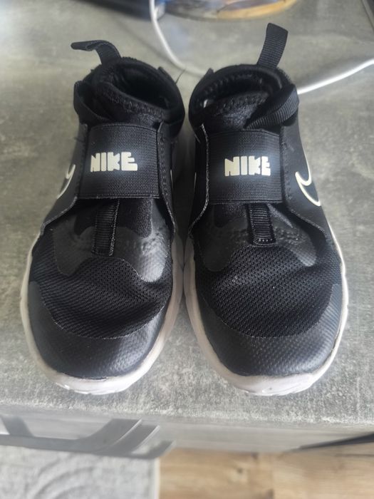 Nike Star Runner 31
Rozmiar z metki 
Uk-12.5
Eu-31
Cm-19

Więcej informacji SMS lub olx 
Wysyłka inpost