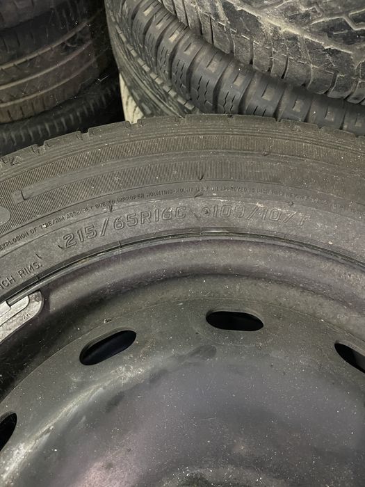 pneus falken 215/65 16 109/107