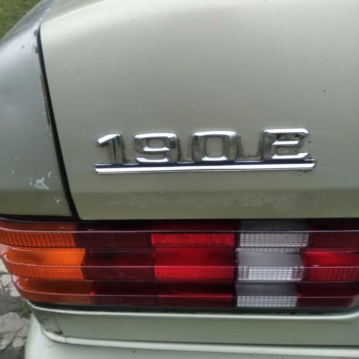 Стопи мерседес 190