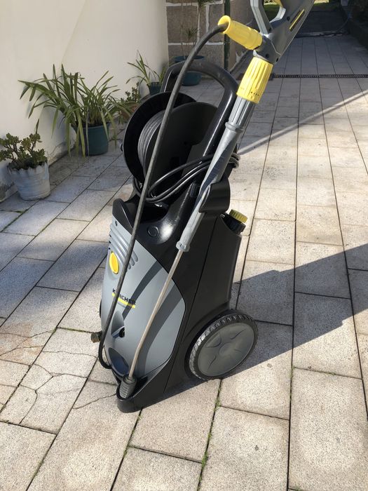 Maquina Profissional C. Nova 250 Bar  Kärcher HD 10 / 25-4 SX Plus