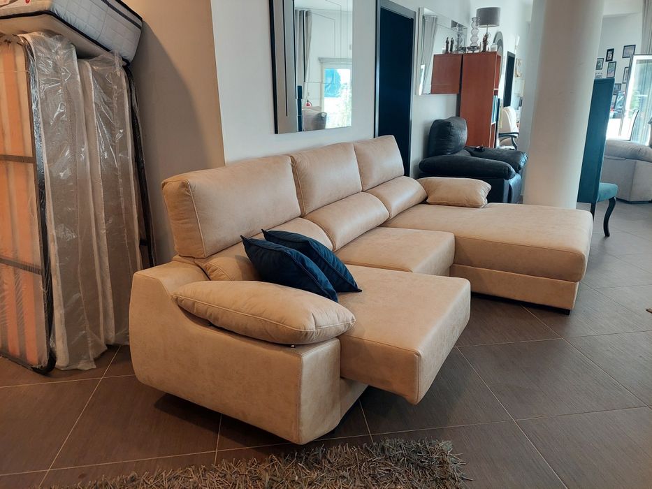 Sofá chaise longue Suzuki