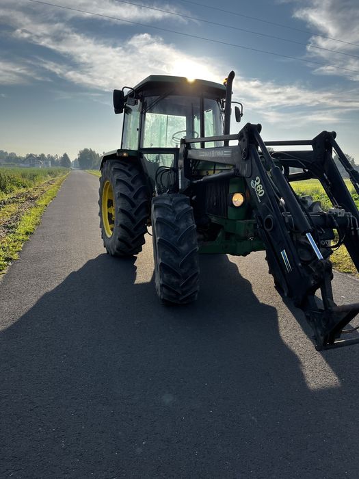 John deere 2850 tur stan idealny