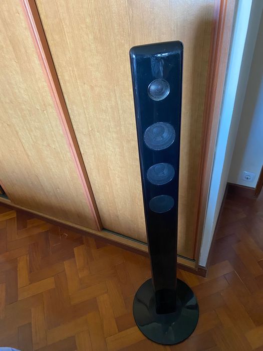 Coluna vertical soundbar samsung
