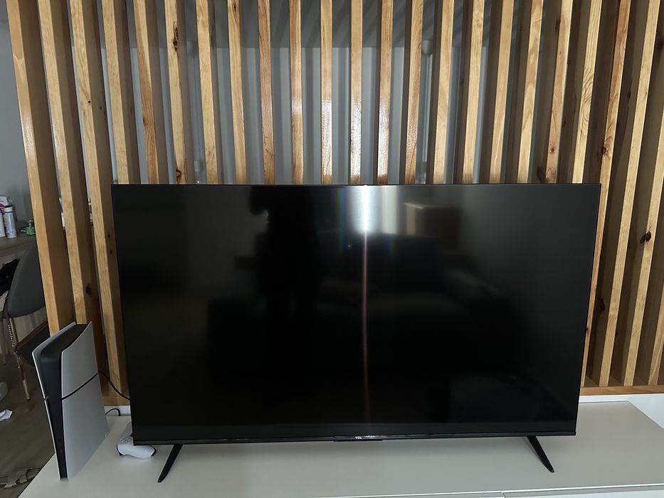 Tv nova a venda, 4 meses de uso em bom estado