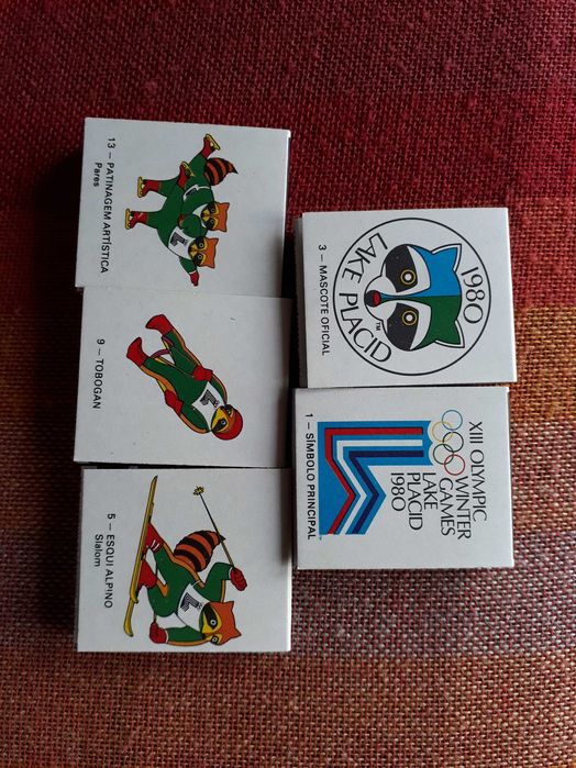 Fósforos, caixas e carteiras