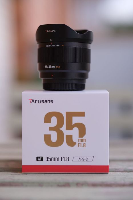 Objetiva 7Artisans AF 35 F1.8 APS-C para Fujifilm