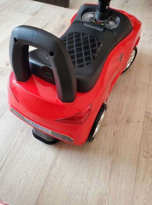 толокар красный bmw детская машина со спинкой с багажником