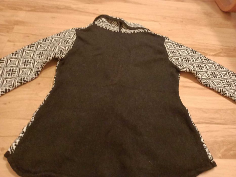 Wełniany elegancki sweter, żakiet 34-36