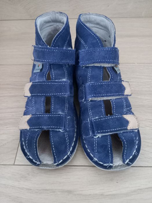 Kapcie profilaktyczne danielki jeans rozmiar 28