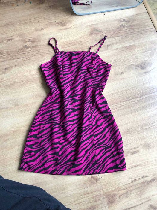 Жіноча міні сукня з принтом