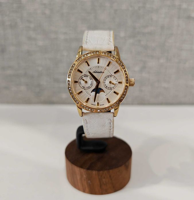 Жіночий годинник Adriatica 3601.706.5 Swiss made Sapphire: 7 000