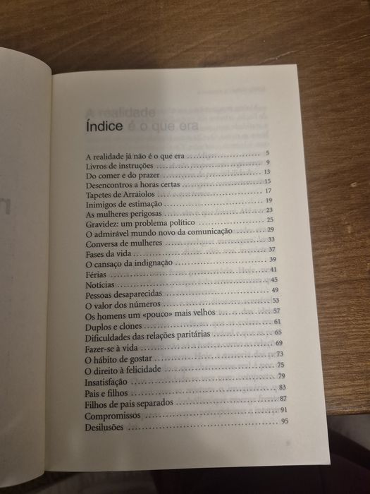 Livro de Isabel Leal