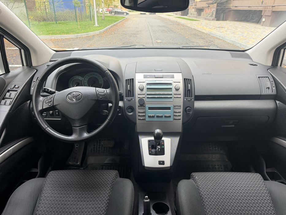 Toyota Corolla Verso