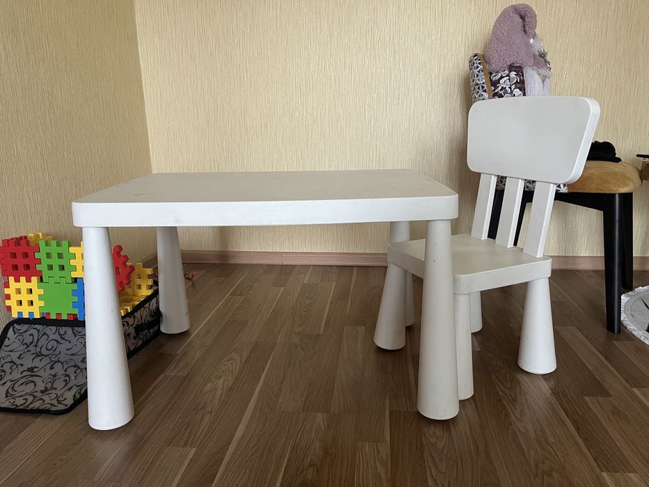 Стіл дитячий ikea стільчик крісло білий для дітей