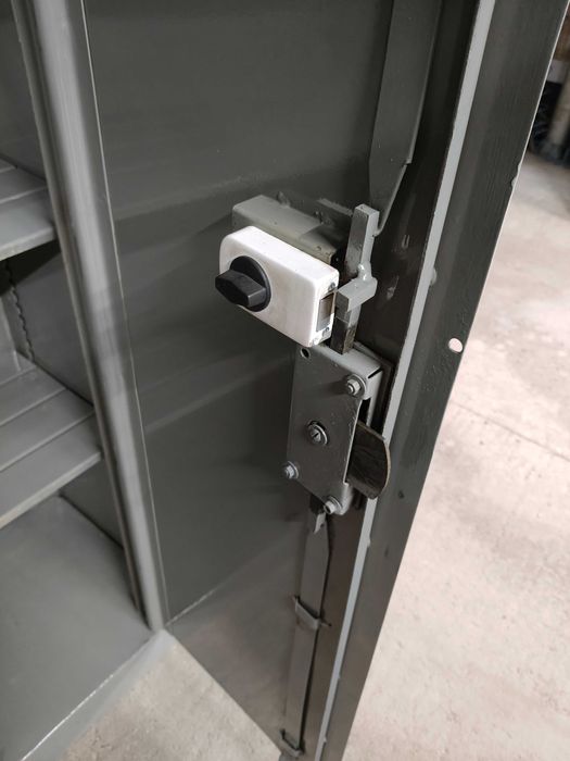 Szafa narzędziowa,pancerna,metalowa