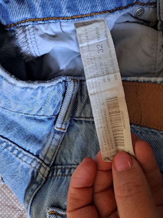Calças de ganga strdivarius 32