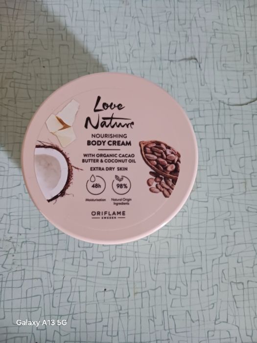 Creme de corpo nutritivo