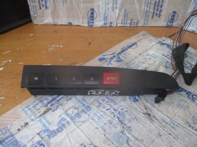 Botão / interruptor memória bancos AUDI A6 (4B2, C5)