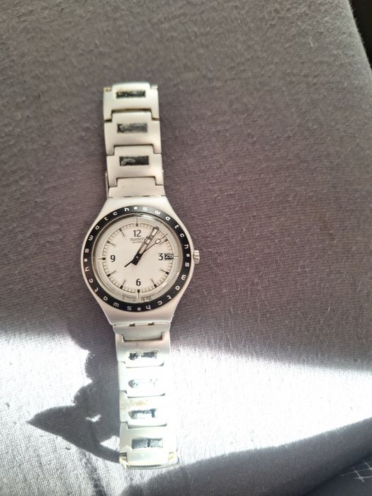 Часы Swatch Irony Blackguard YGS713G