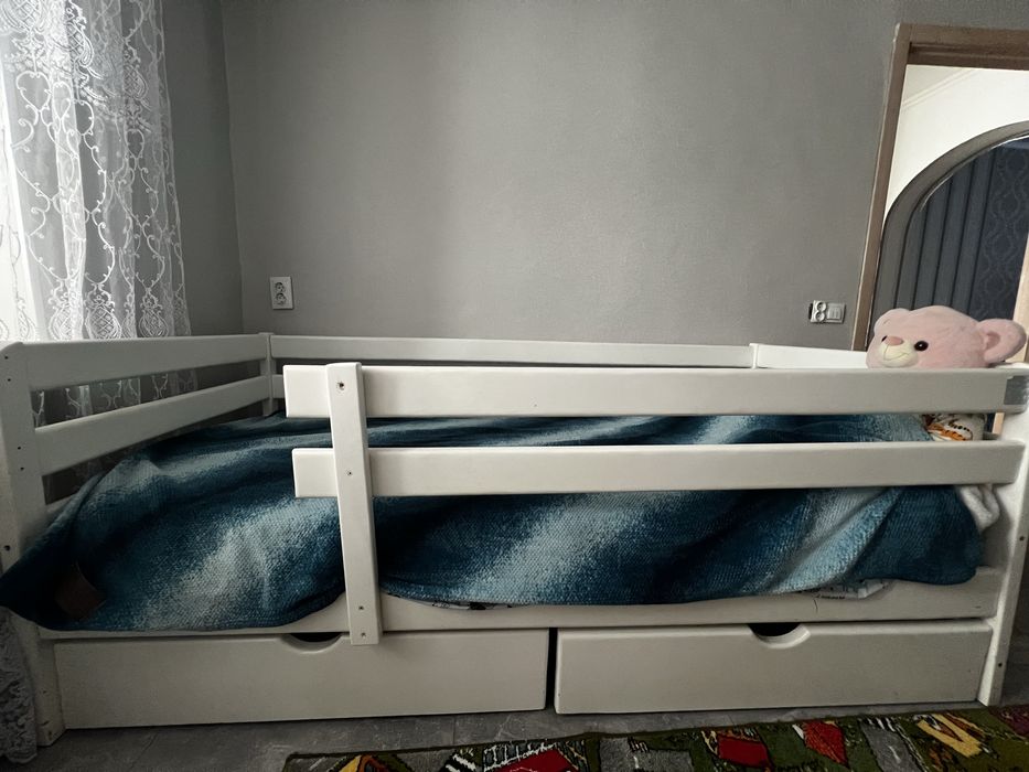 Ліжко дитяче 90*200
