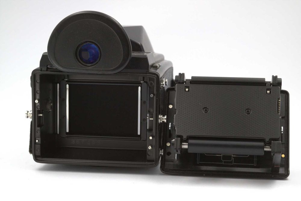 Pentax 645 body (без рукоятки)