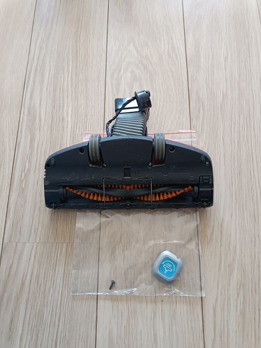 // Odkurzacz pionowy Electrolux ErgoRapido Lithium - turboszczotka