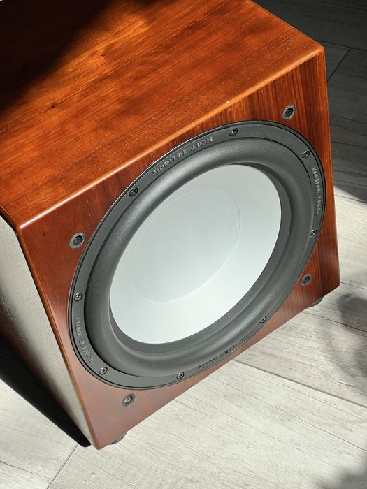 Subwoofer Monitor Audio Silver RSW-12 500W RMS Orzech (Walnut)