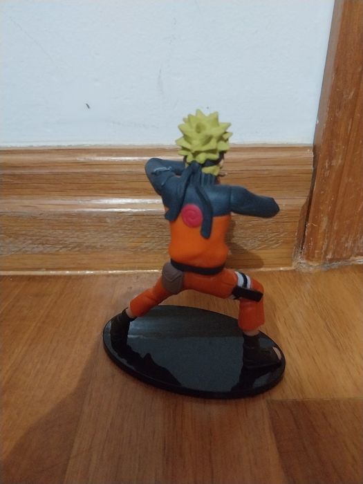Mini boneco do Naruto