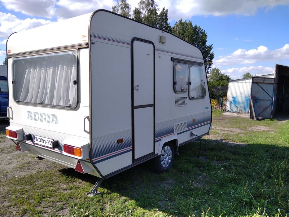 przyczepa kampingowa adria 3 osobowa