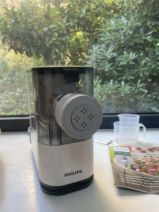 Máquina de Fazer Massa PHILIPS HR2345/19