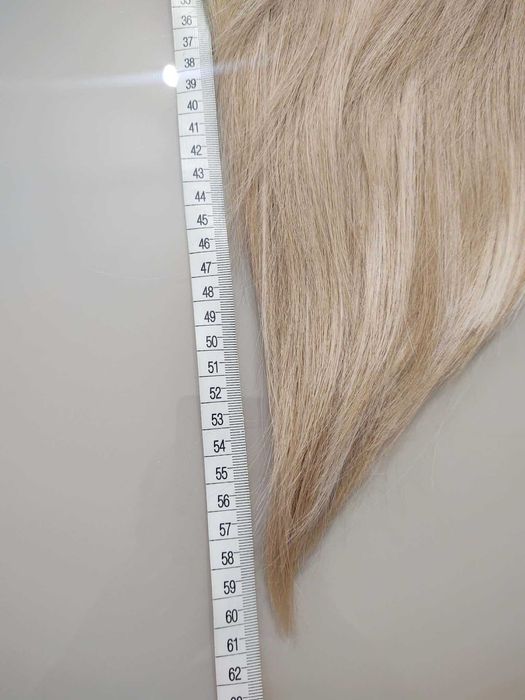 Peruka blond ombre długość 60 cm