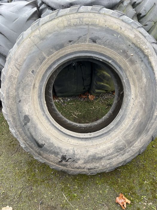 Opona używana 425/70-20