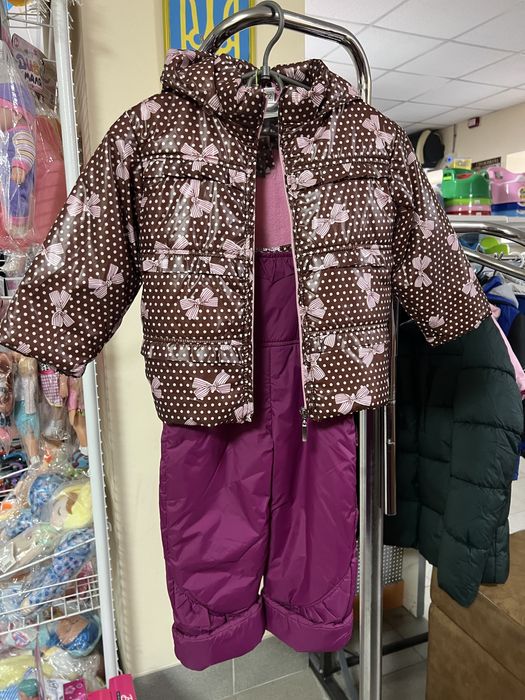 Куртка з комбінезоном для дівчинки . Демісезон.