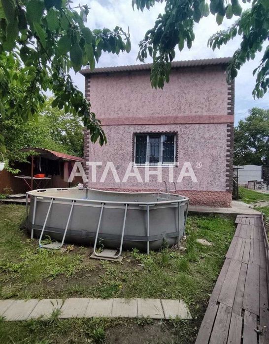 Будинок в с.Світле - 7км від Одеси. Підходить під програми.