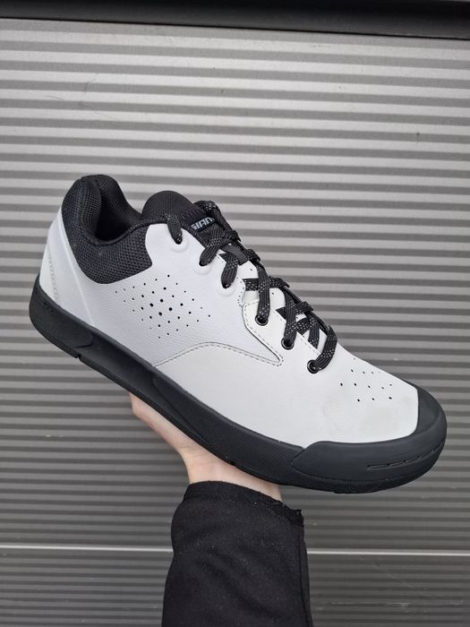 Buty rowerowe górskie na platformy Giant Shuttle Flat rozmiary