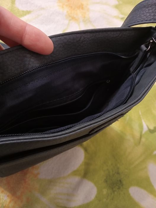 Torebka damska listonoszka na ramię