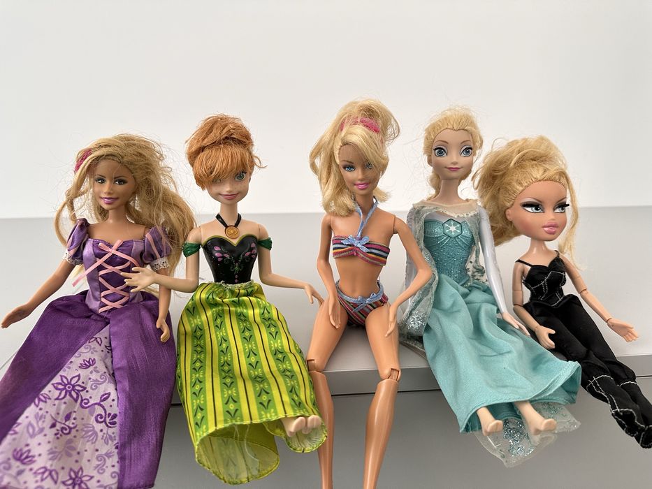 Куклы поющие  Анна и Эльза