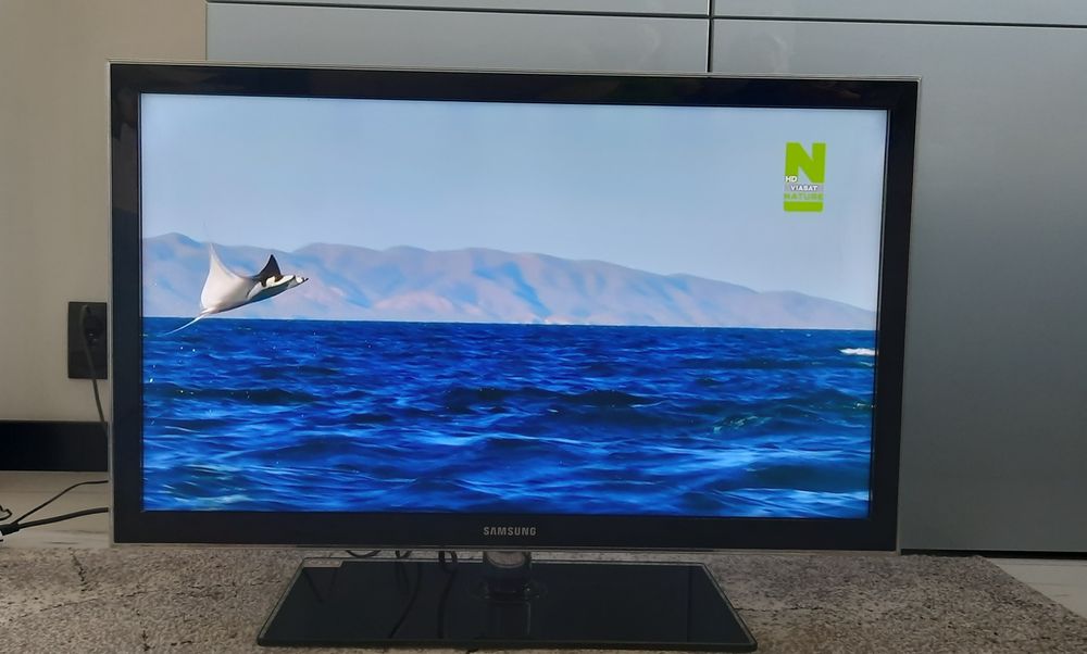 Telewizor LCD Samsung  UE32D5000