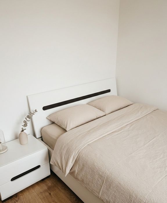 Zestaw mebli do sypialni AZTECA TRIO Black Red White