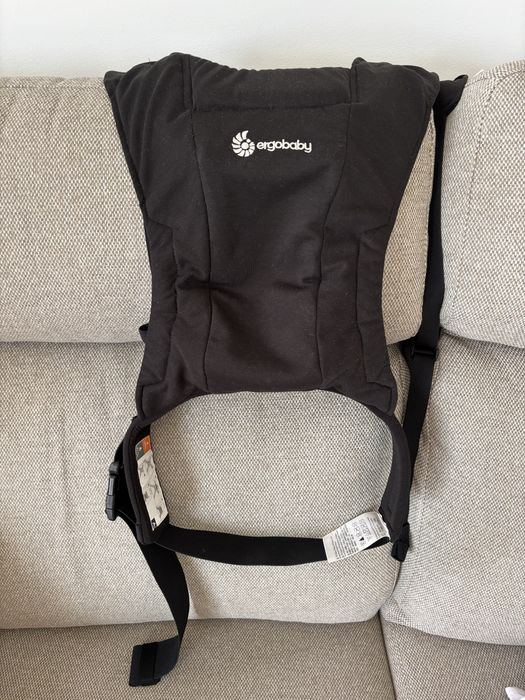 Marsúpio Ergobaby Embrace Preto