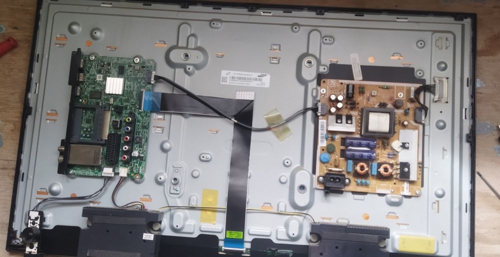 Samsung ue32h4270