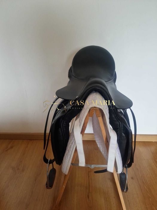 Sela Selim de Ensino/Dressage Completo - Novo